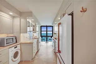 1111 Crandon Blvd, Key Biscayne, FL 33149 - Photo 14