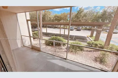 470 S Park Rd #7-104, Hollywood, FL 33021 - Photo 6