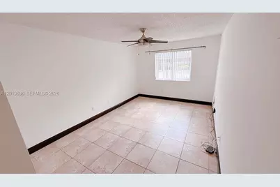 470 S Park Rd #7-104, Hollywood, FL 33021 - Photo 8