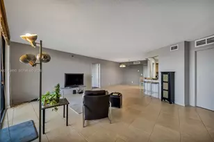 3300 NE 191st St, Aventura, FL 33180 - Photo 4
