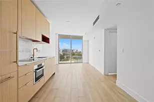 90 NE 32nd St, Miami, FL 33137 - Photo 6