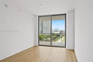 90 NE 32nd St, Miami, FL 33137 - Photo 24