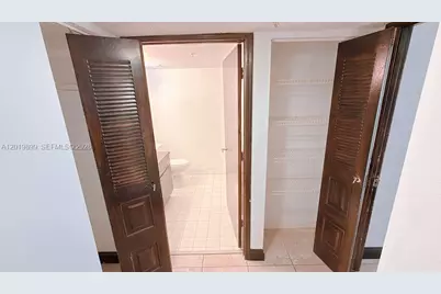470 S Park Rd #7-104, Hollywood, FL 33021 - Photo 12