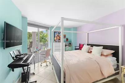2000 Towerside Ter #311, Miami, FL 33138 - Photo 16