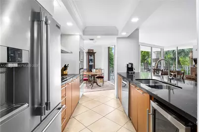 2000 Towerside Ter #311, Miami, FL 33138 - Photo 10