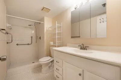 260 NW 76th Ave #404, Margate, FL 33063 - Photo 14