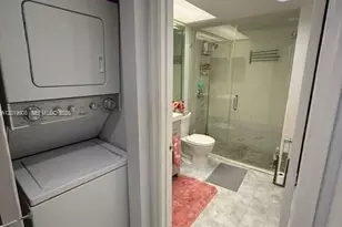 12850 SW 4th Ct, Pembroke Pines, FL 33027 - Photo 10