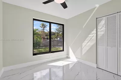 53 NW 68th St, Miami, FL 33150 - Photo 22