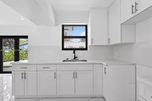53 NW 68th St, Miami, FL 33150 - Photo 12