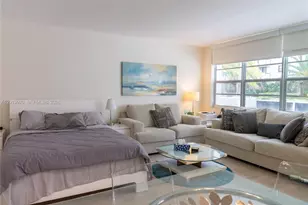 100 Lincoln Rd, Miami Beach, FL 33139 - Photo 2