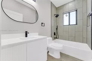 1816 NW 49th St, Miami, FL 33142 - Photo 34