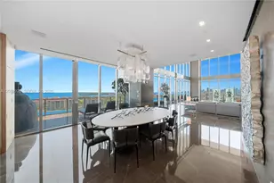 800 South Pointe Dr, Miami Beach, FL 33139 - Photo 22