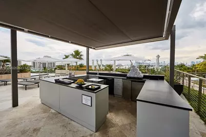 800 S Pointe Dr #Penthouse 2204, Miami Beach, FL 33139 - Photo 86