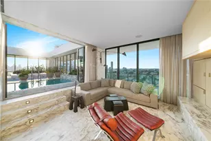 800 South Pointe Dr, Miami Beach, FL 33139 - Photo 48