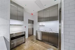 800 South Pointe Dr, Miami Beach, FL 33139 - Photo 70