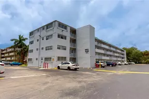 1333 E Hallandale Beach Blvd, Hallandale Beach, FL 33009 - Photo 4