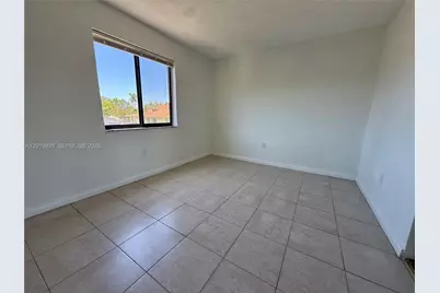 1530 SW 2nd St #304, Miami, FL 33135 - Photo 12