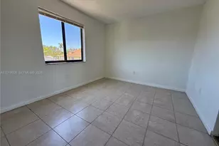 1530 SW 2nd St, Miami, FL 33135 - Photo 12