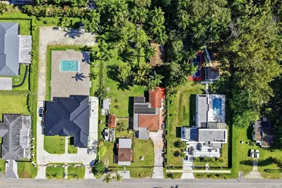 55-57 NE 156th St, Miami, FL 33162 - Photo 6