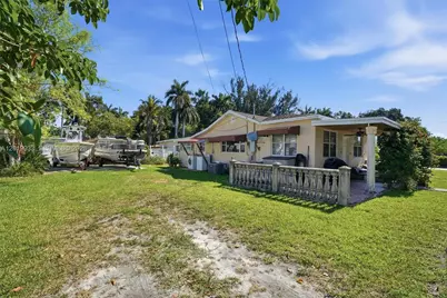 55-57 NE 156th St, Miami, FL 33162 - Photo 58