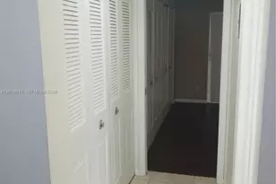 390 Windsor Q, West Palm Beach, FL 33417 - Photo 14
