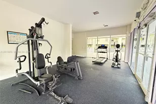 8200 SW 210th St, Cutler Bay, FL 33189 - Photo 18