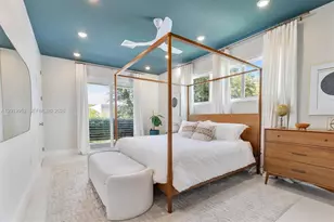 2920 SW 25th Ter, Miami, FL 33133 - Photo 2