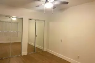 221 SW 9th Ave, Miami, FL 33130 - Photo 14