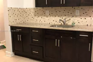 221 SW 9th Ave, Miami, FL 33130 - Photo 2