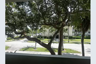 300 Galen Dr #206, Key Biscayne, FL 33149 - Photo 26