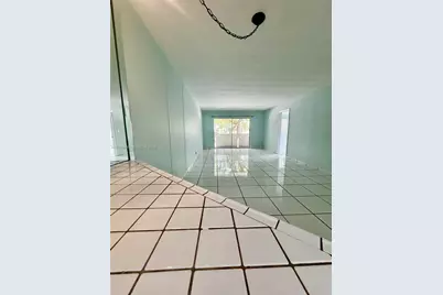 300 Galen Dr #206, Key Biscayne, FL 33149 - Photo 2