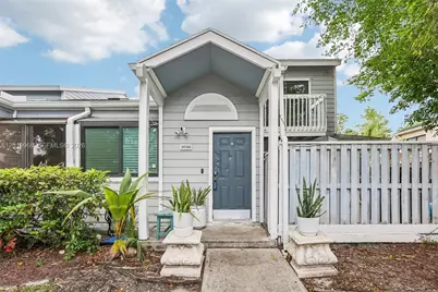 2039 Winners Cir, North Lauderdale, FL 33068 - Photo 2