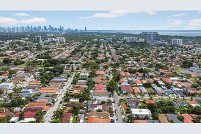 3297 SW 26th St, Miami, FL 33133 - Photo 4