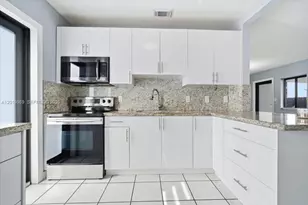 3297 SW 26th St, Miami, FL 33133 - Photo 26
