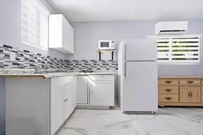 3297 SW 26th St, Miami, FL 33133 - Photo 42