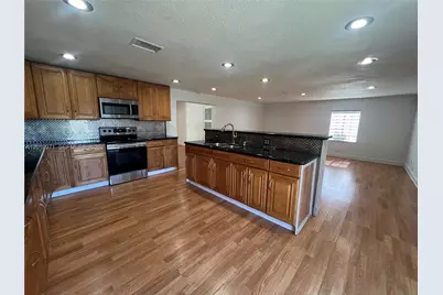2860 NW 207th St, Miami Gardens, FL 33056 - Photo 4