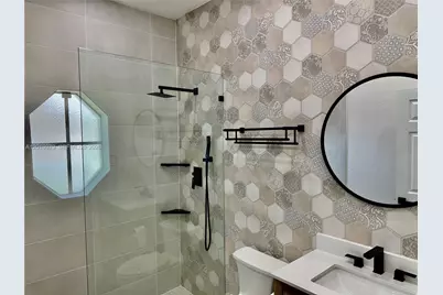 2525 Bay Pointe Ct, Weston, FL 33327 - Photo 20