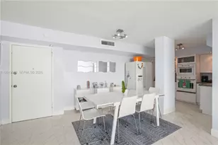 7135 Collins Ave, Miami Beach, FL 33141 - Photo 4