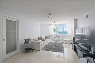 7135 Collins Ave, Miami Beach, FL 33141 - Photo 8