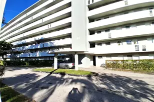 1770 NE 191st St, Miami, FL 33179 - Photo 6
