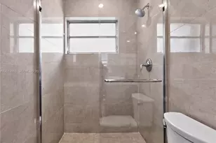 16641 Royal Poinciana Dr, Weston, FL 33326 - Photo 34