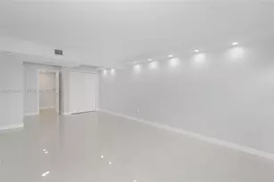 1201 S Ocean Dr, Hollywood, FL 33019 - Photo 18