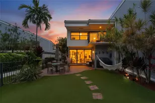321 Poinciana Dr, Sunny Isles Beach, FL 33160 - Photo 26