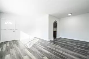 7911 Abbott Ave, Miami Beach, FL 33141 - Photo 4
