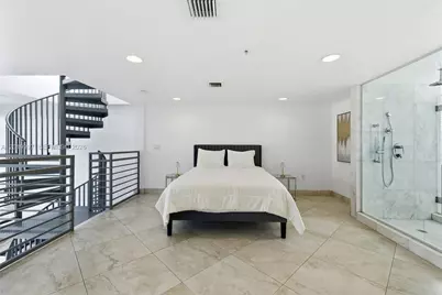 421 Meridian Ave #16, Miami Beach, FL 33139 - Photo 12
