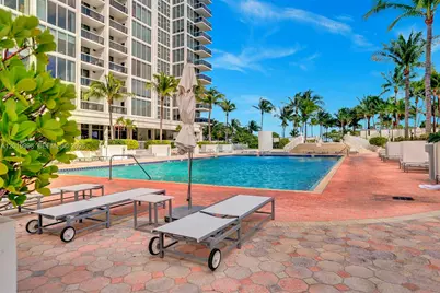 10275 Collins Ave #829, Bal Harbour, FL 33154 - Photo 12