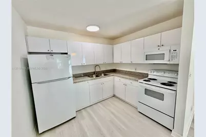 4801 SW 18th St #1, West Park, FL 33023 - Photo 4