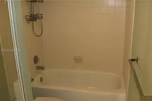 9111C SW 20th St, Davie, FL 33324 - Photo 34
