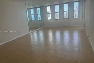 5401 Collins Ave, Miami Beach, FL 33140 - Photo 24