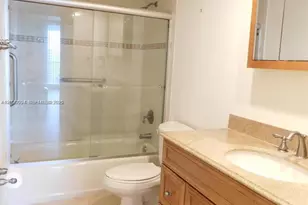 5401 Collins Ave, Miami Beach, FL 33140 - Photo 34